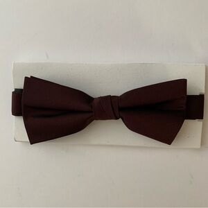 Calvin Klein Bowtie Pre-Tied Burgundy NWT